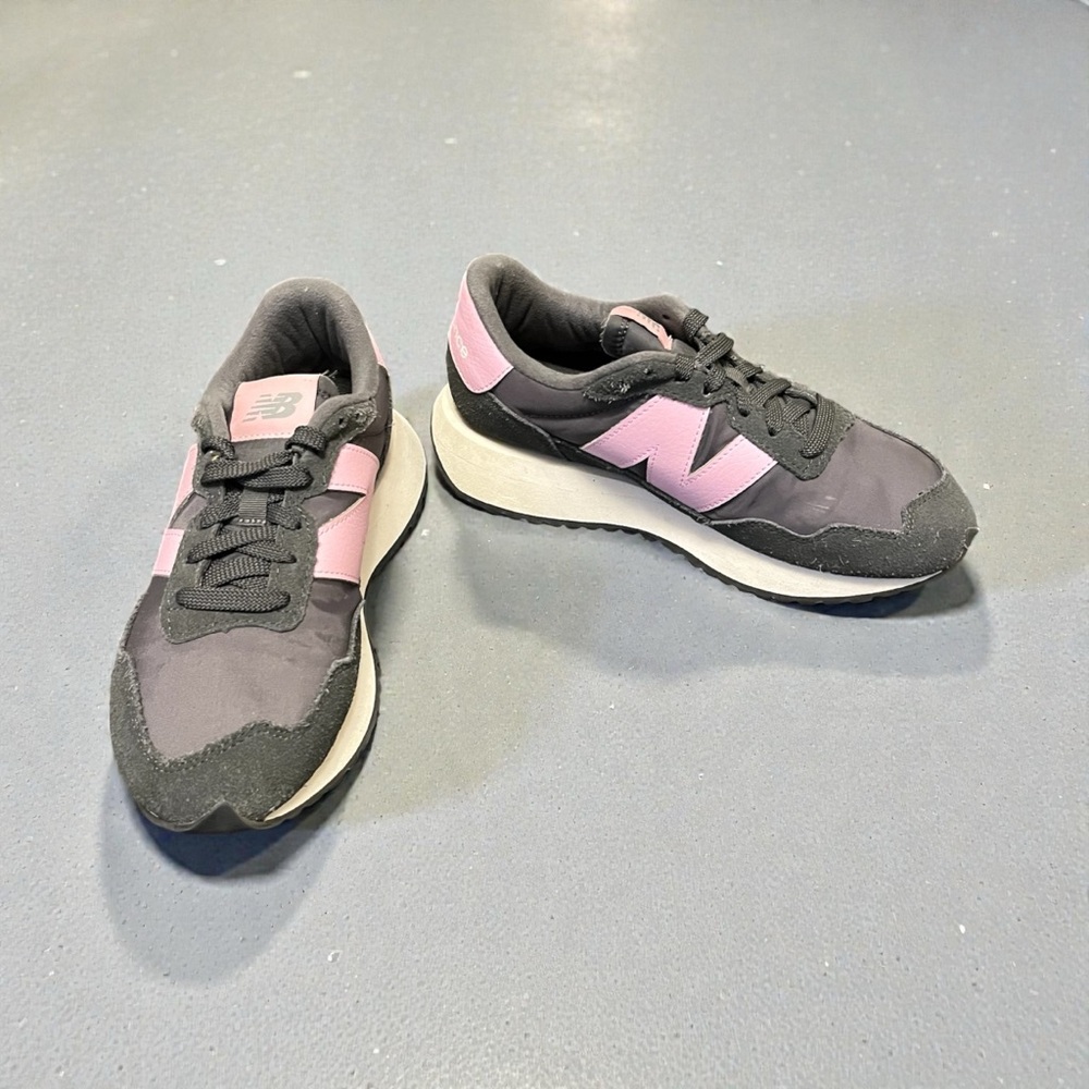New balance 237 sneakers